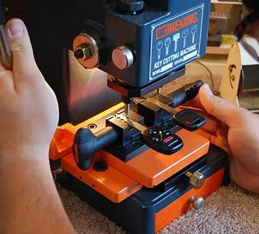 Universal Locksmith Store Chicago, IL 312-288-7587 Universal Locksmith Store Chicago, IL 312-288-7587 - 14-Key-Duplication